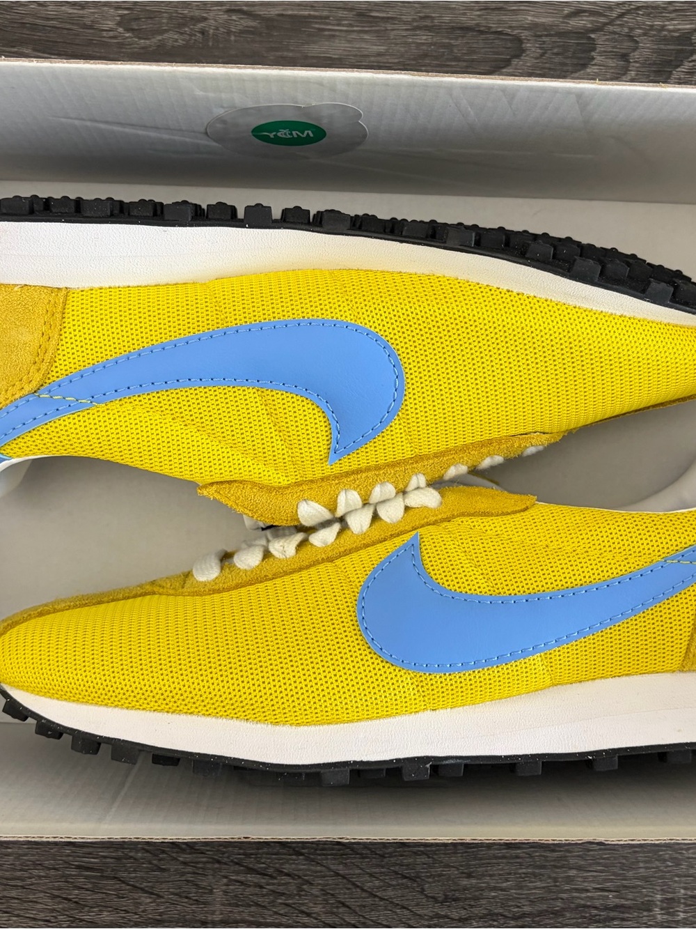 Women's Size 8.5 Nike LD-1000 Sneaker HF3227 700 Nylon Yellow Blue - Picture 9 of 9